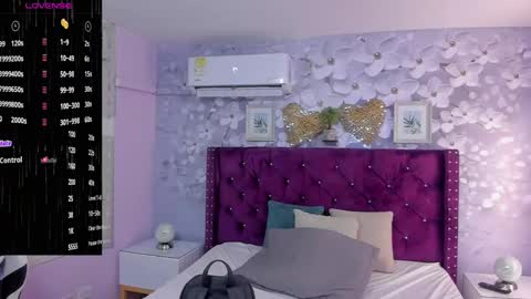 Snapshot of danee_19 chatting on 23, 2, 2025 Daniela online show from 23, 2, 2025