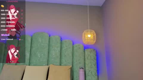 Snapshot of danee_19 chatting on 16, 12, 2025 Daniela online show from 16, 12, 2025