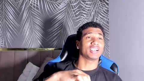 Snapshot of dani_dick_ chatting on 18, 9, 2025 Daniel online show from 18, 9, 2025