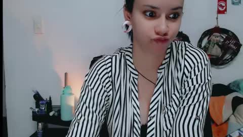 dani y jocelyn online show from 19, 12, 2024