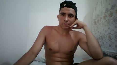 Snapshot of dani_sexy2004 chatting on 24, 9, 2025 dani_sexy2004 online show from 24, 9, 2025