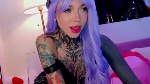 Snapshot of dani_valen chatting on 26, 11, 2025 Dani online show from 26, 11, 2025