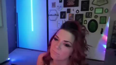 Snapshot of daniday_dream chatting on 24, 2, 2025 Daniday dream online show from 24, 2, 2025