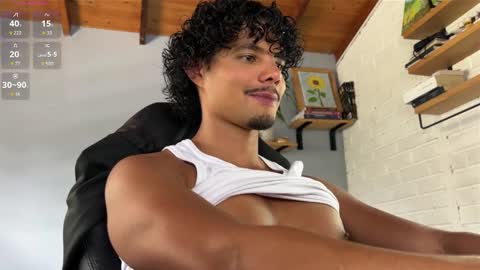 Snapshot of daniel0910s chatting on 3, 3, 2026 Daniel online show from 3, 3, 2026