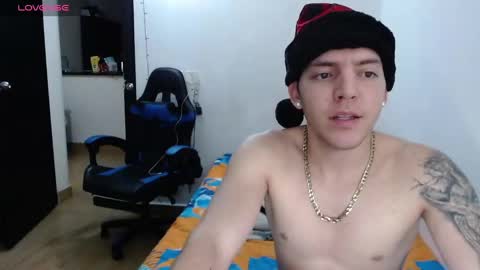 Snapshot of daniel_vargas5 chatting on 22, 12, 2024 Daniel online show from 22, 12, 2024