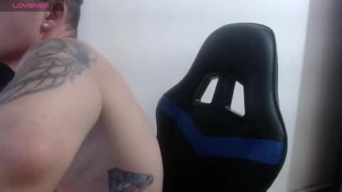 Snapshot of daniel_vargas5 chatting on 18, 1, 2025 Daniel online show from 18, 1, 2025