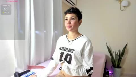 Snapshot of daniela_brown1 chatting on 29, 3, 2026 Daniela Brown online show from 29, 3, 2026