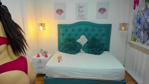 D A N I E L A   online show from 4, 2, 2026