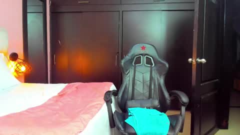 Snapshot of daniela_xue chatting on 9, 2, 2025 lorena online show from 9, 2, 2025