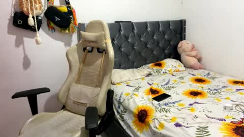 danielaw777 online show from 22, 9, 2025