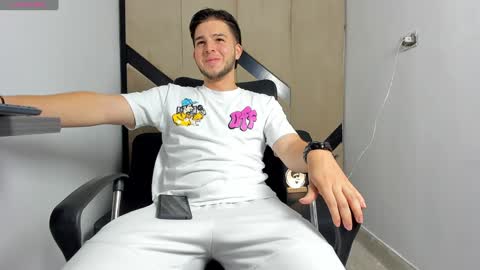 DANIEL online show from 2, 2, 2025