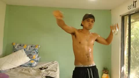 danielitopapii online show from 7, 4, 2026