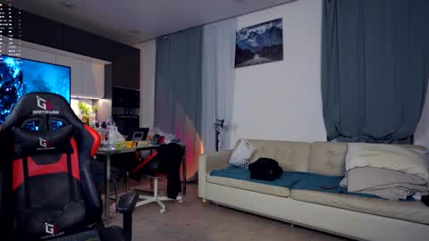 Daniel Kraig online show from 12, 2, 2026