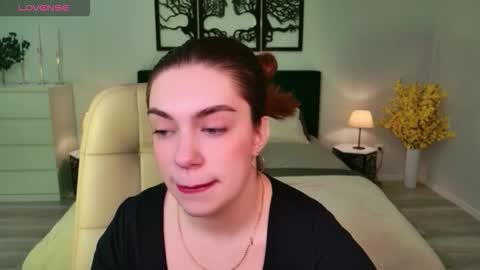 Daniella online show from 28, 10, 2025