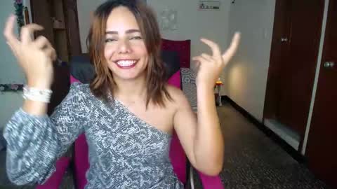 Angie online show from 4, 12, 2024