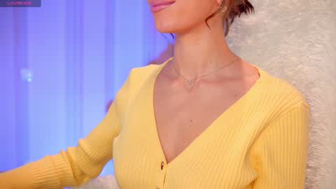 Snapshot of danielle_thomas chatting on 30, 1, 2025 Danielle online show from 30, 1, 2025