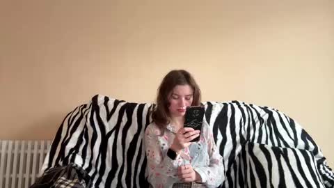 Snapshot of daniellevaulet chatting on 26, 11, 2025 Mia online show from 26, 11, 2025