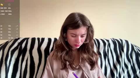 Snapshot of daniellevaulet chatting on 14, 12, 2025 Mia online show from 14, 12, 2025