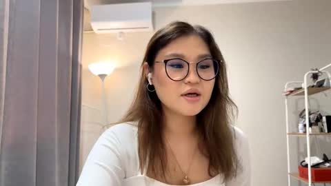 Luna  online show from 16, 11, 2025