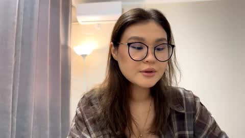 Luna  online show from 18, 11, 2025