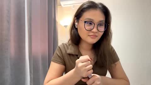 Luna  online show from 20, 11, 2025