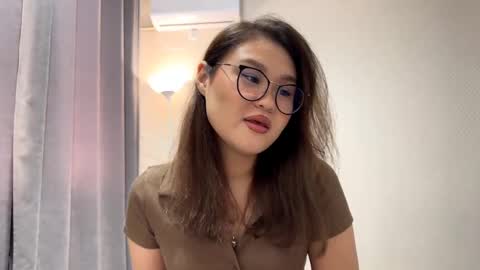 Luna  online show from 23, 11, 2025