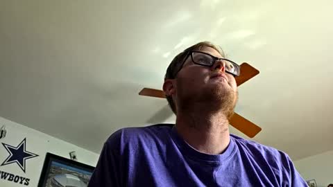 Snapshot of danielp_mod_cb chatting on 27, 10, 2025 Daniel y. online show from 27, 10, 2025