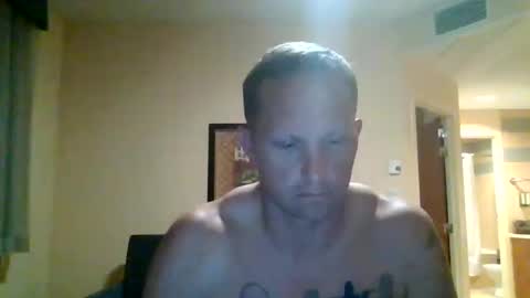Snapshot of danielrogers1775 chatting on 8, 9, 2025 danielrogers1775 online show from 8, 9, 2025
