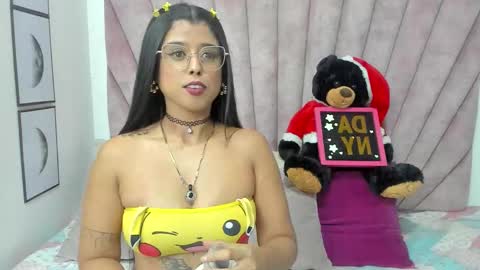 DaniiBelluci  online show from 2, 12, 2025