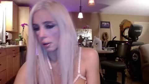 DanikaWhite69 online show from 9, 1, 2026