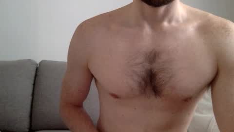 Buzzy online show from 31, 10, 2025