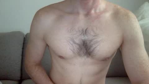 Buzzy online show from 4, 12, 2025