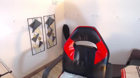 dann hill1 online show from 27, 10, 2025