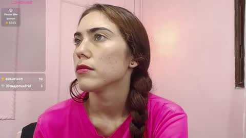 Snapshot of danna7cute chatting on 15, 10, 2025 danna7cute online show from 15, 10, 2025