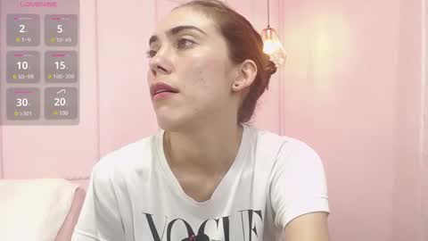 Snapshot of danna7cute chatting on 23, 10, 2025 danna7cute online show from 23, 10, 2025