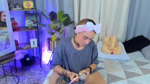 Dannacastle online show from 25, 9, 2025