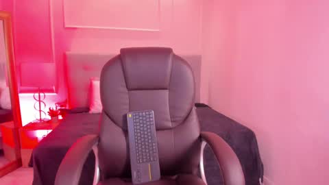 Snapshot of danna_palmeth chatting on 10, 10, 2025 danna_palmeth online show from 10, 10, 2025