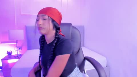 Snapshot of danna_palmeth chatting on 14, 10, 2025 danna_palmeth online show from 14, 10, 2025