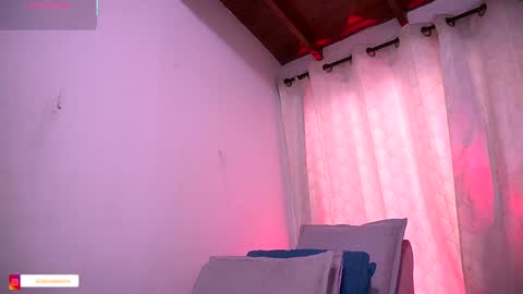 Danna Berlin  online show from 9, 10, 2025