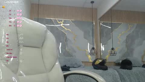 Snapshot of dannacoleman_ chatting on 8, 9, 2025 danna online show from 8, 9, 2025