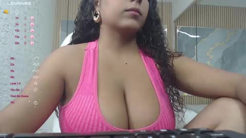 Snapshot of dannacoleman_ chatting on 27, 10, 2025 danna online show from 27, 10, 2025