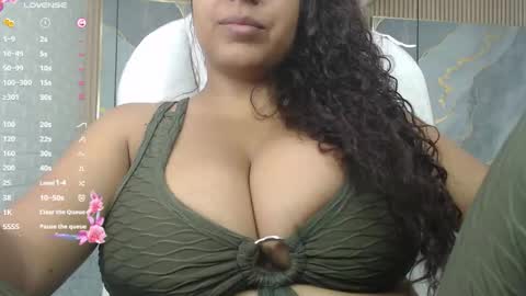 Snapshot of dannacoleman_ chatting on 10, 11, 2025 danna online show from 10, 11, 2025