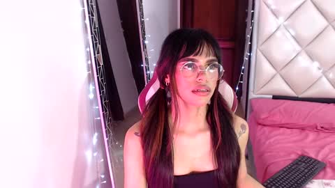 Dannamunoz130 online show from 24, 12, 2024