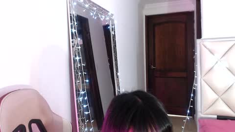 Dannamunoz130 online show from 27, 12, 2024