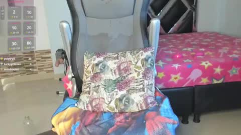 Danna online show from 20, 2, 2025