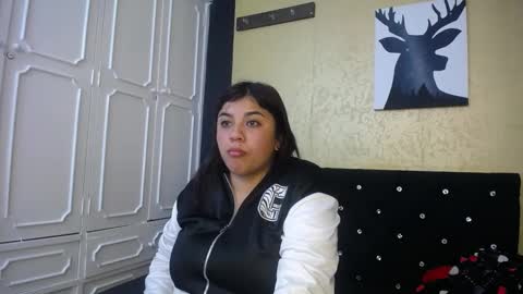 Danna Garza online show from 12, 1, 2025