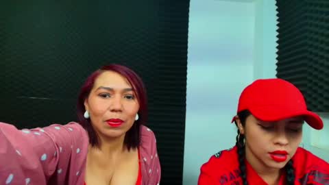 dannamomcerrat online show from 20, 1, 2025
