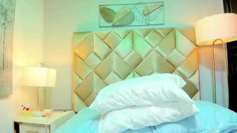 danniakross online show from 27, 9, 2025