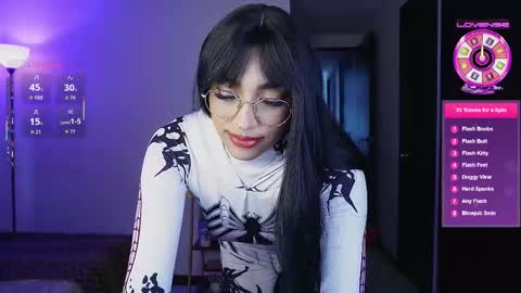 Snapshot of dannielle_ chatting on 8, 10, 2025 online show from 8, 10, 2025