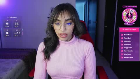 Snapshot of dannielle_ chatting on 23, 10, 2025 online show from 23, 10, 2025